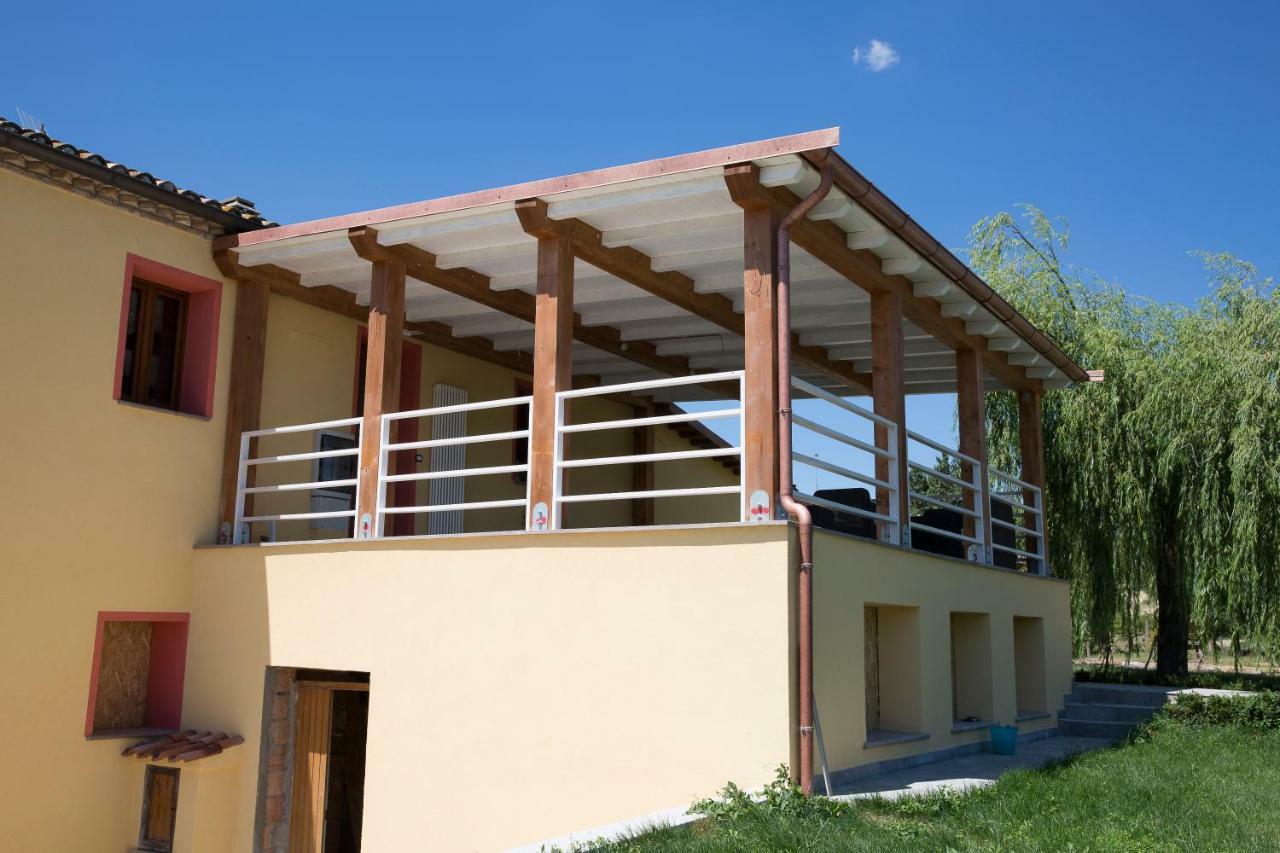 Agriturismo Le Capannacce Urbania Bagian luar foto