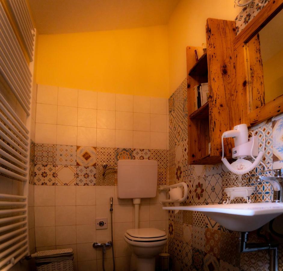 Agriturismo Le Capannacce Urbania Bagian luar foto